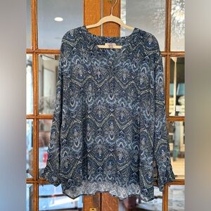 Blue Paisley Printed Women's Top. Very soft, Women’s 2X.